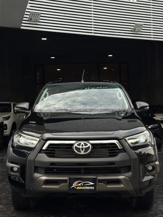 Toyota Hilux 2023 for Sale in Lahore Image-1