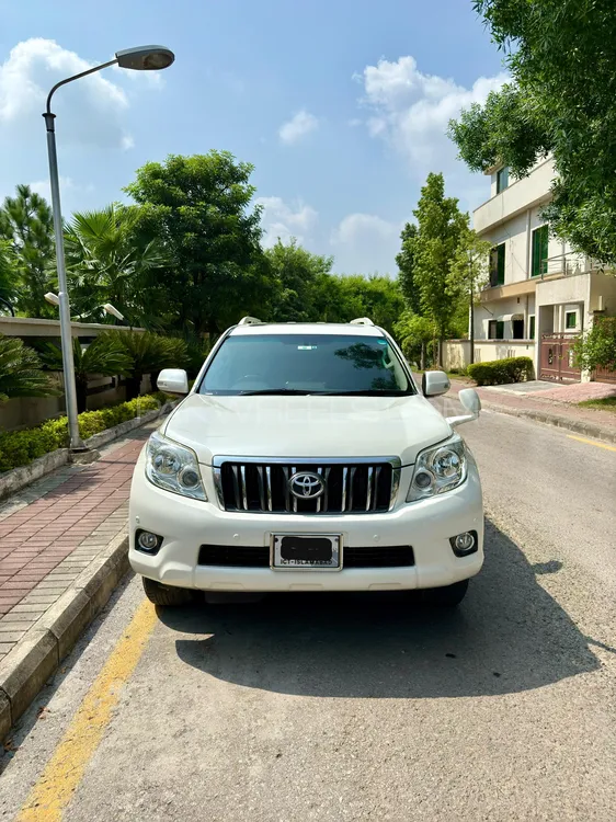 Toyota Prado 2011 for Sale in Islamabad Image-1