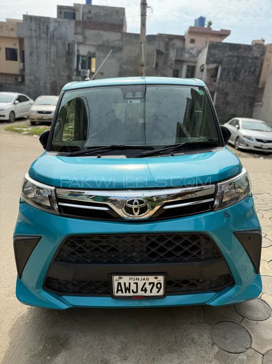 Toyota Roomy 2022 for Sale in Lahore Image-1