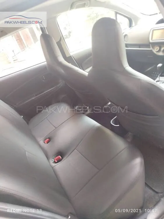 Toyota Vitz 2014 for Sale in Lahore Toyota Vitz 2014 for Sale in Lahore Image-11