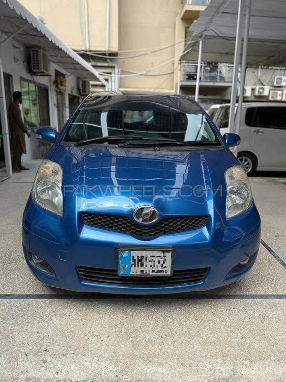 Toyota Vitz 2009 for Sale in Islamabad Image-1
