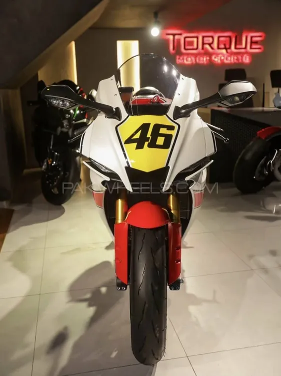 Yamaha YZF-R1 2022 for Sale Image-1