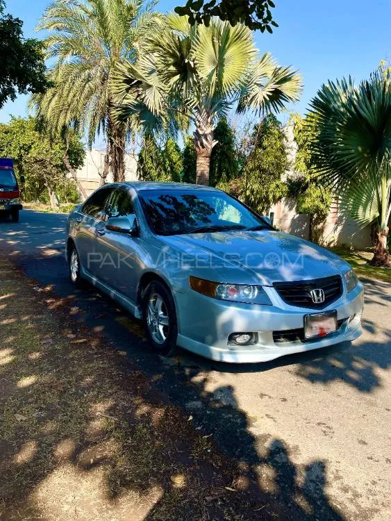 Honda Accord 2003 for Sale in Lahore Image-1