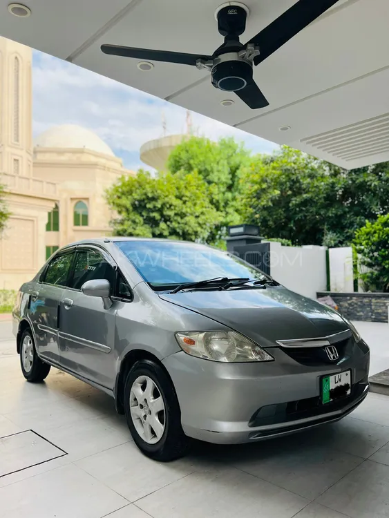 Honda City 2005 for Sale in Lahore Image-1