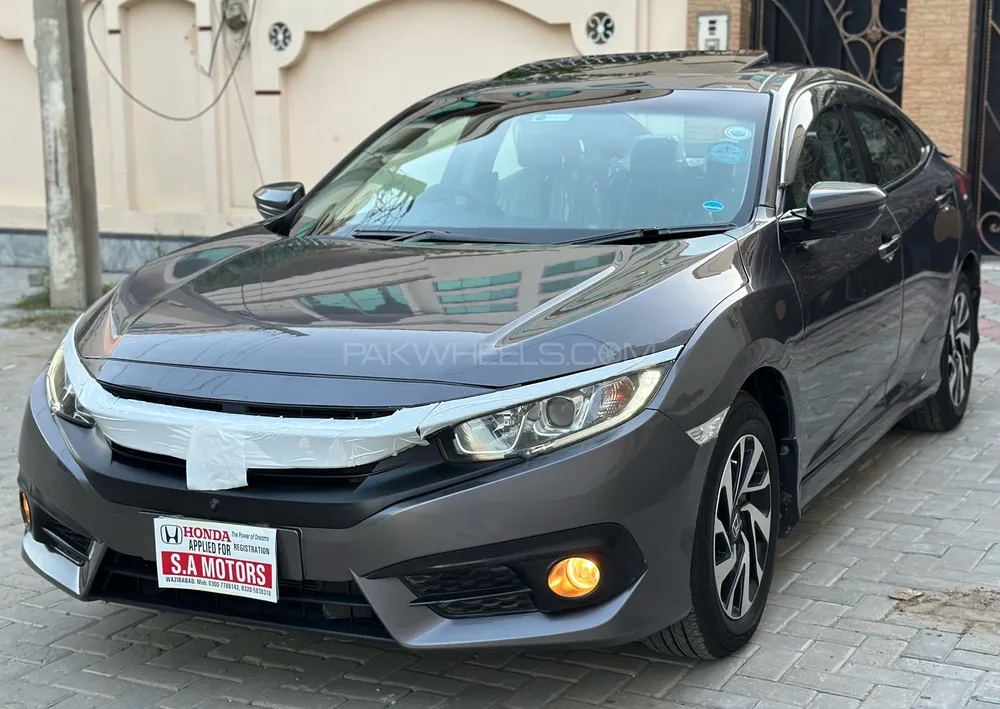 Honda Civic 2017 for Sale in Gujrat Image-1