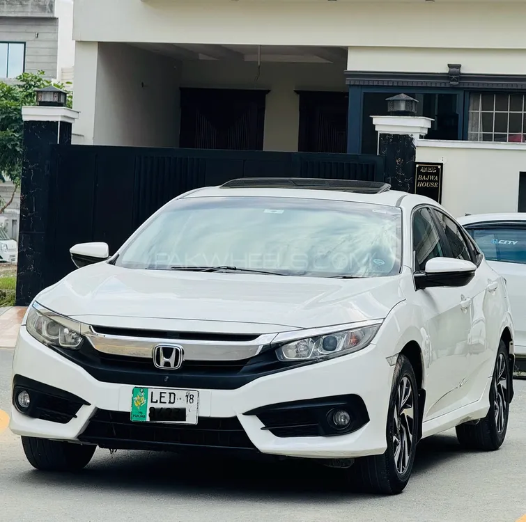 Honda Civic 2018 for Sale in Lahore Image-1