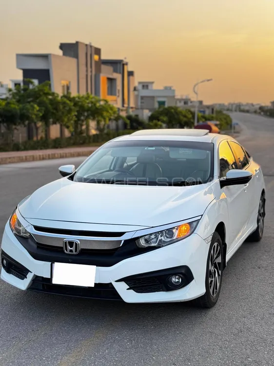 Honda Civic 2018 for Sale in Rawalpindi Image-1