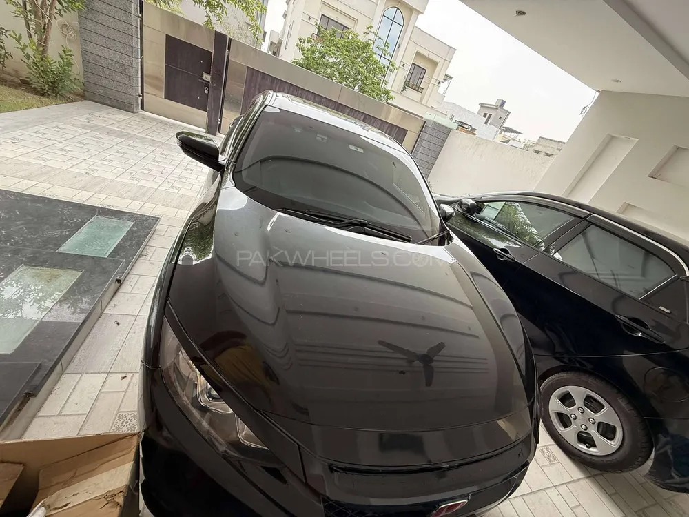 Honda Civic 2018 for Sale in Multan Image-1