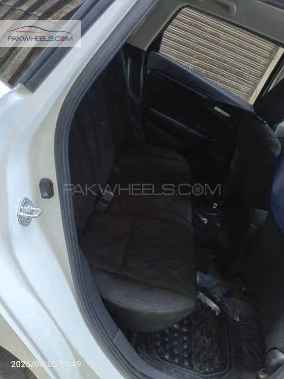 Honda Fit 2019 for Sale in Gujranwala Honda Fit 2019 for Sale in Gujranwala Image-11