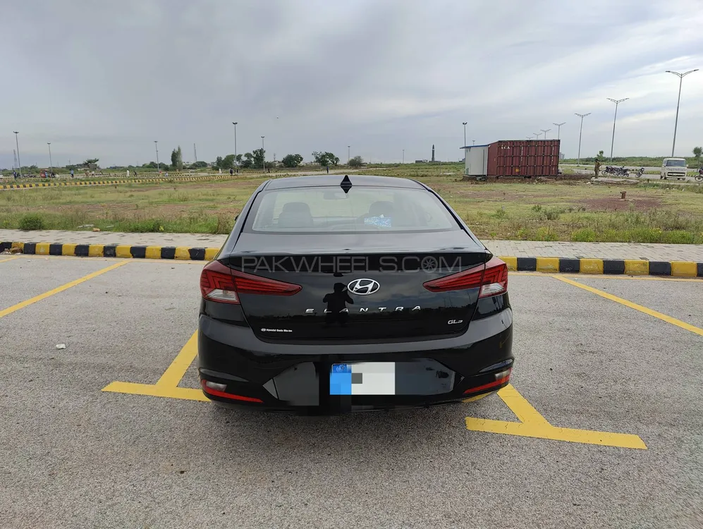 Hyundai Elantra 2021 for Sale in Islamabad Image-1