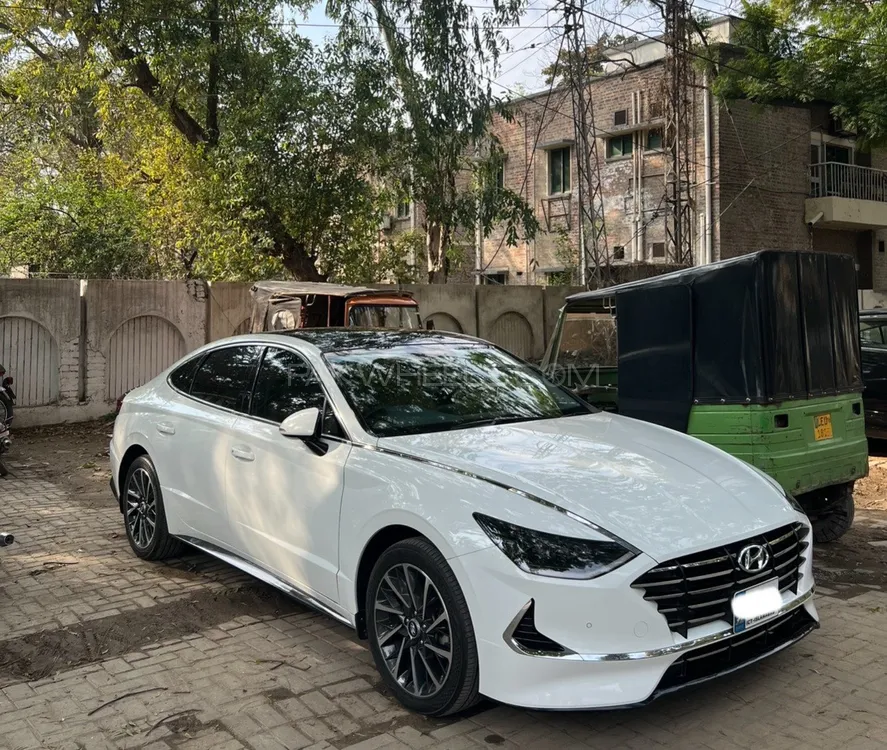 Hyundai Sonata 2021 for Sale in Lahore Image-1