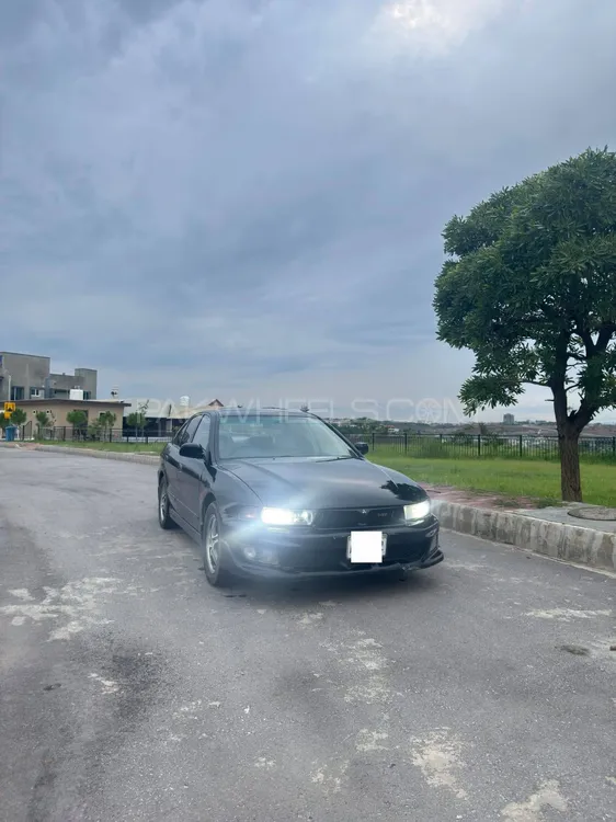 Mitsubishi Galant 2004 for Sale in Lahore Image-1