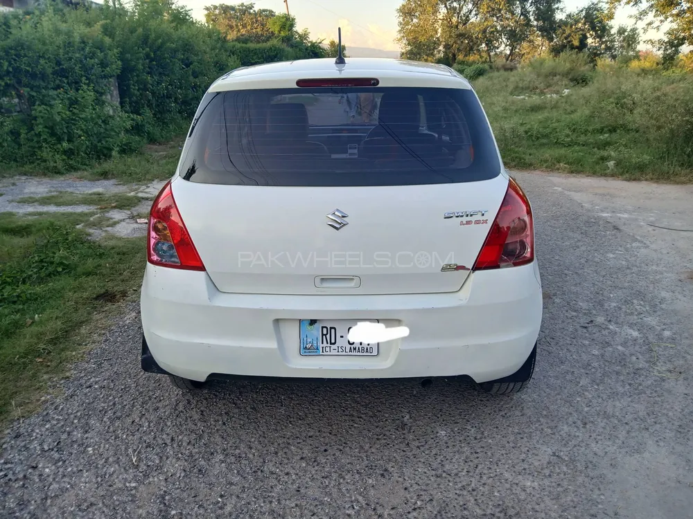 Suzuki Swift 2011 for Sale in Islamabad Image-1