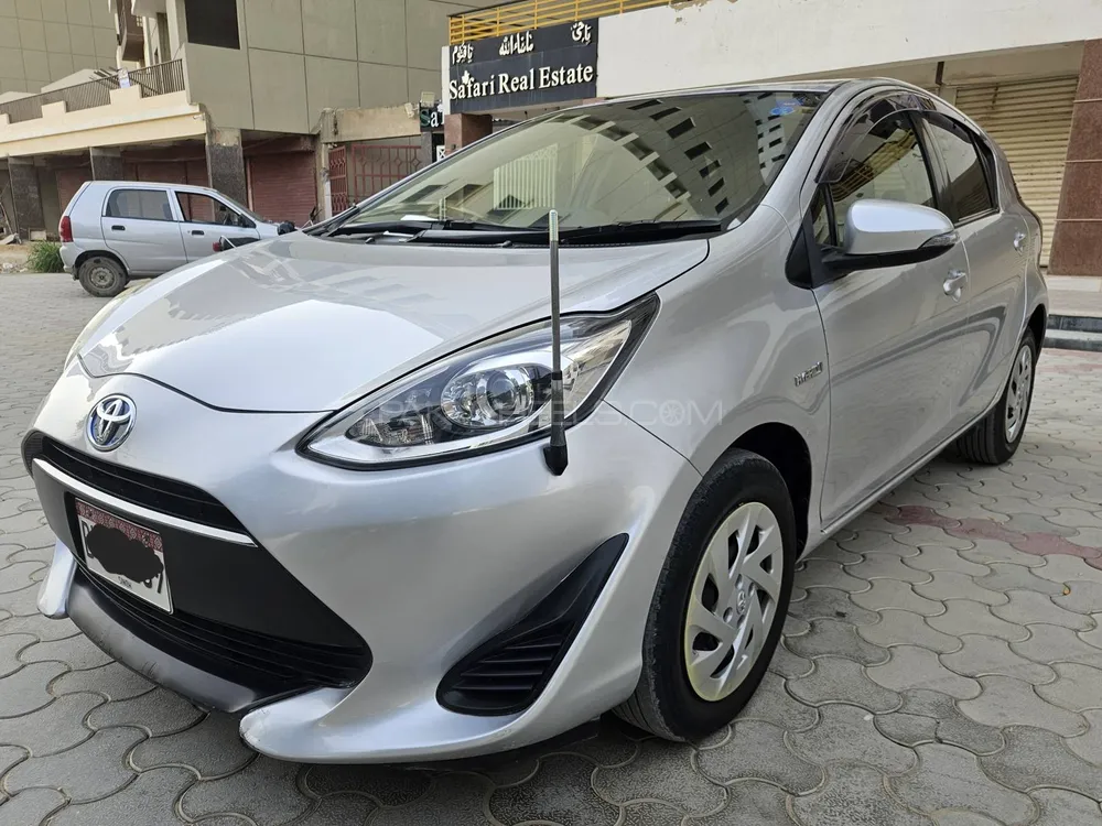 Toyota Aqua 2018 for Sale in Karachi Image-1
