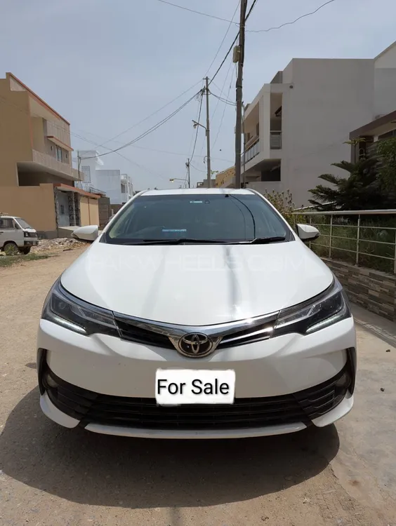 Toyota Corolla 2019 for Sale in Karachi Image-1