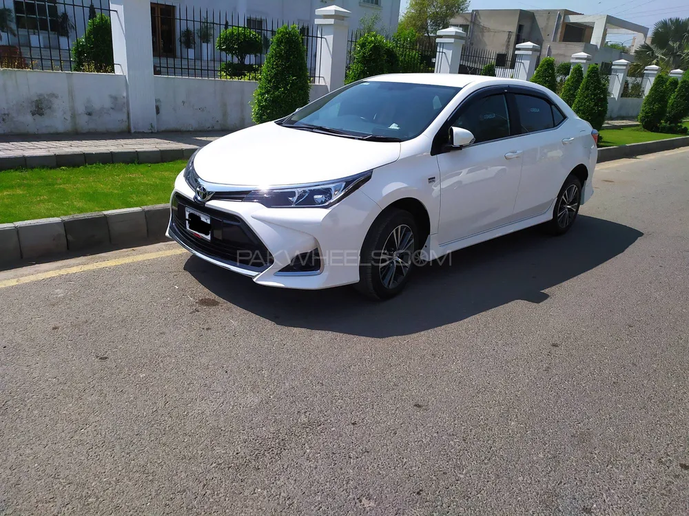 Toyota Corolla 2021 for Sale in Lahore Image-1