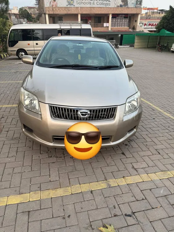 Toyota Corolla Axio 2006 for Sale in Islamabad Image-1