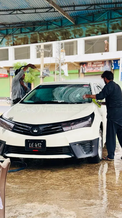 Toyota Corolla 2014 for Sale in Mandi bahauddin Image-1