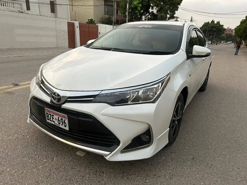 Toyota Corolla 2019 for Sale in Karachi Image-1