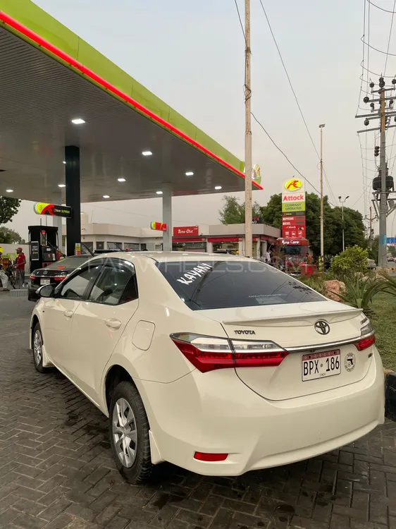Toyota Corolla 2019 for Sale in Karachi Image-1