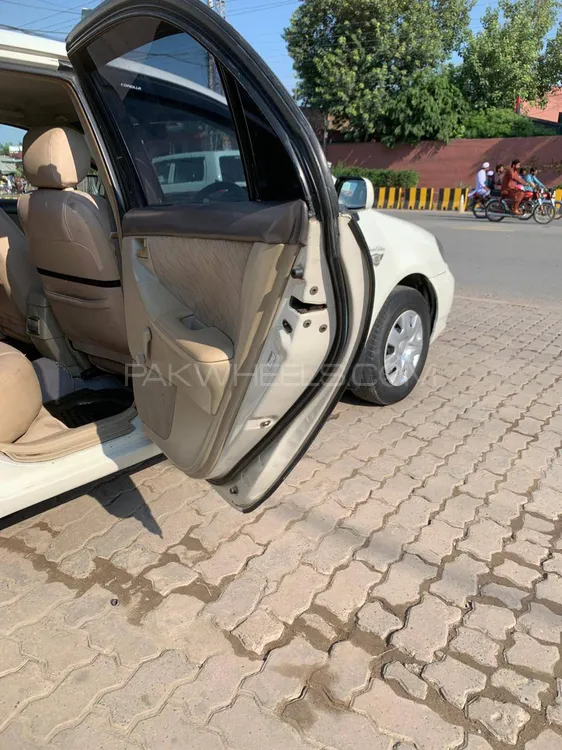 Toyota Corolla 2005 for Sale in Chiniot Toyota Corolla 2005 for Sale in Chiniot Image-19
