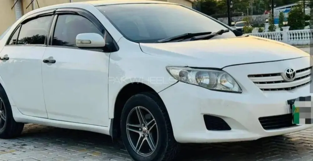 Toyota Corolla 2010 for Sale in Fateh Jang Image-1