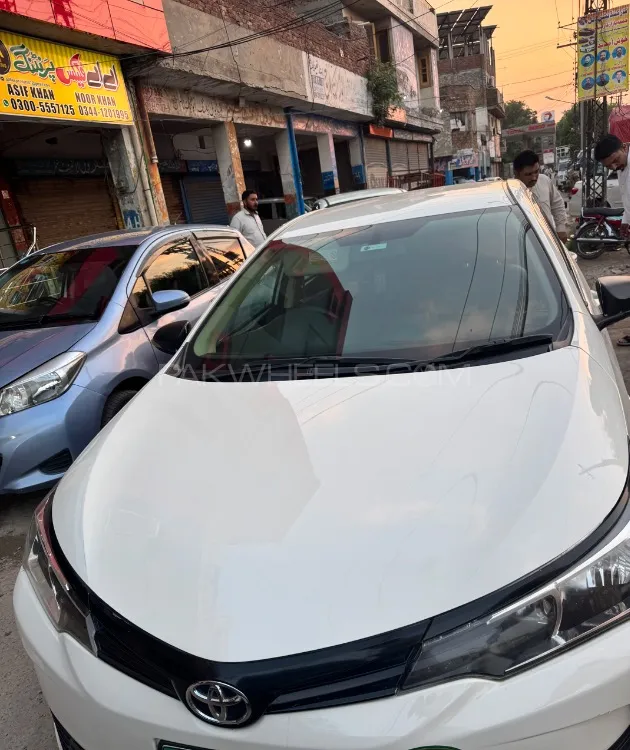 Toyota Corolla 2017 for Sale in Faisalabad Image-1