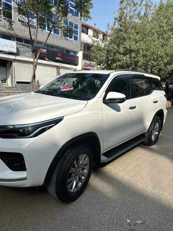 Toyota Fortuner 2021 for Sale in Karachi Toyota Fortuner 2021 for Sale in Karachi Image-2