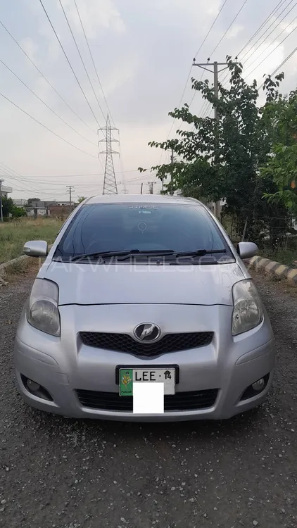 Toyota Vitz 2010 for Sale in Islamabad Image-1