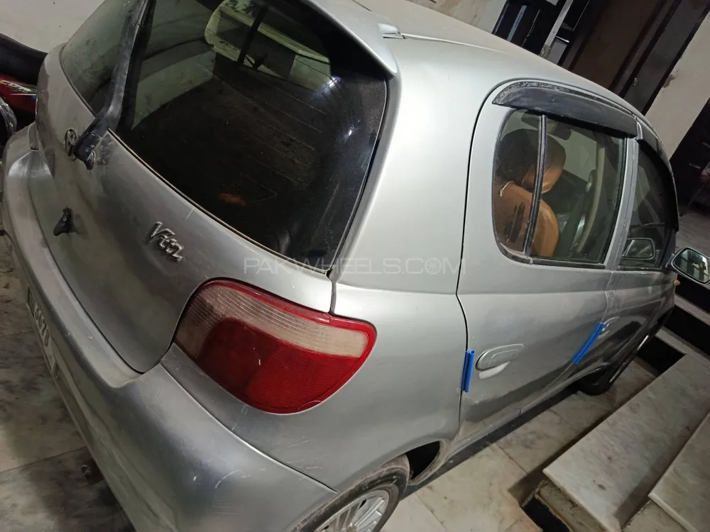 Toyota Vitz 1999 for Sale in Multan Image-1