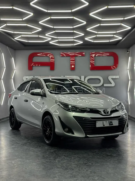 Toyota Yaris Sedan 2021 for Sale in Lahore Image-1