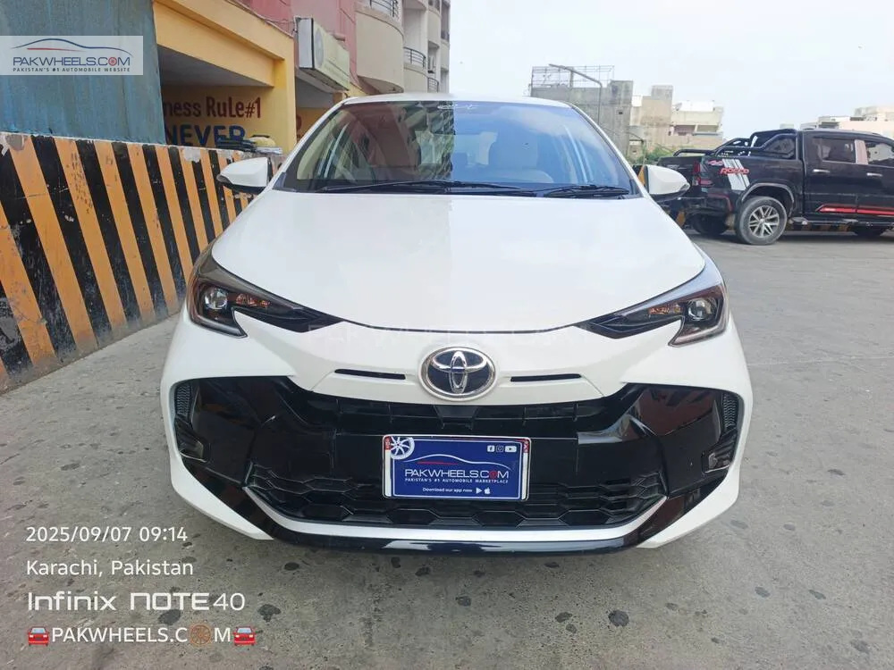 Toyota Yaris Sedan 2024 for Sale in Karachi Image-1
