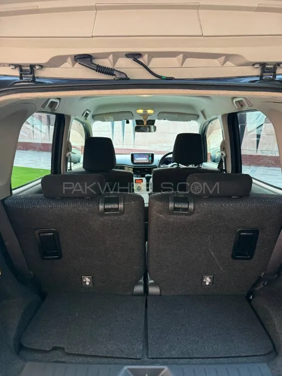 Daihatsu Move 2023 for Sale in Lahore Daihatsu Move 2023 for Sale in Lahore Image-10