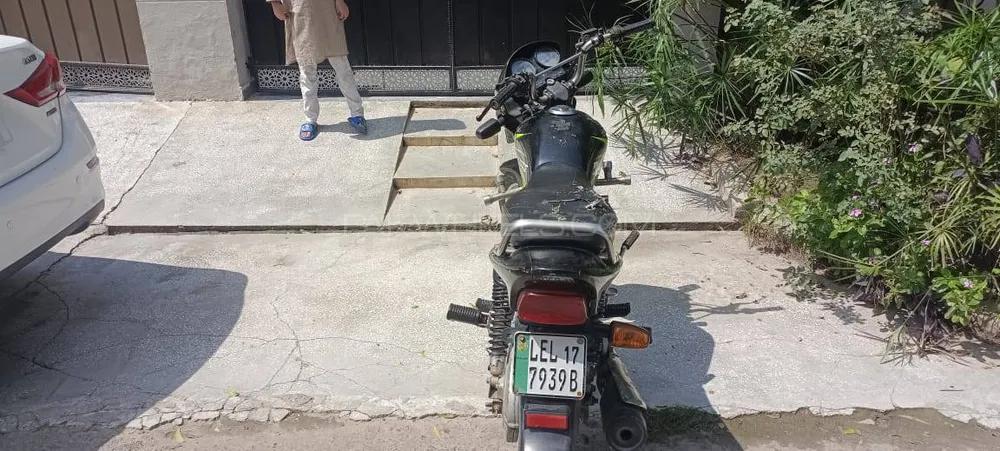 Honda CG 125 Deluxe 2018 for Sale Image-1