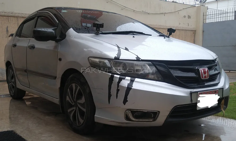 Honda City 2013 for Sale in Karachi Image-1