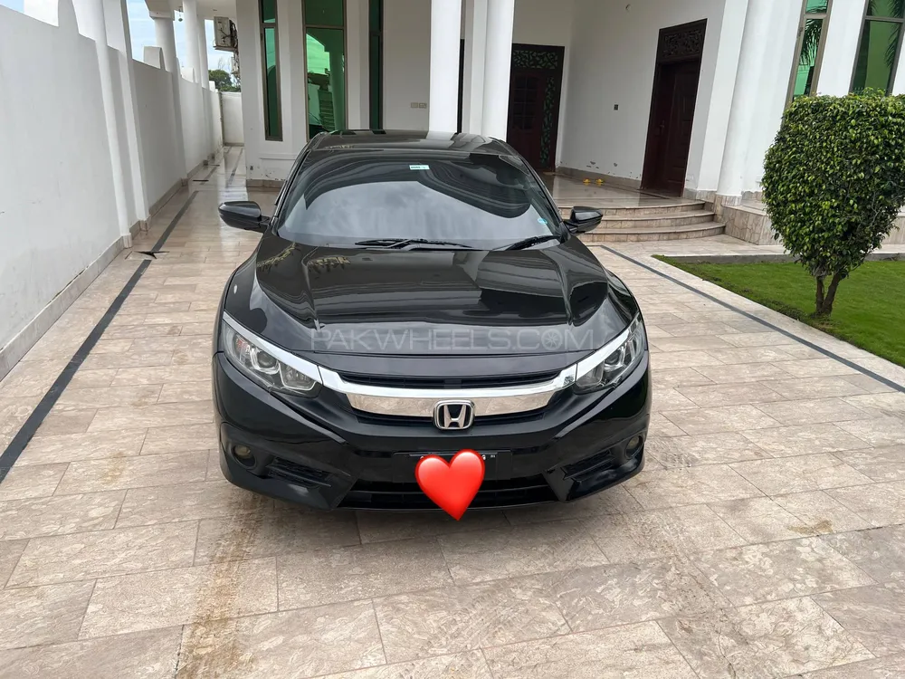 Honda Civic 2018 for Sale in Gujrat Image-1