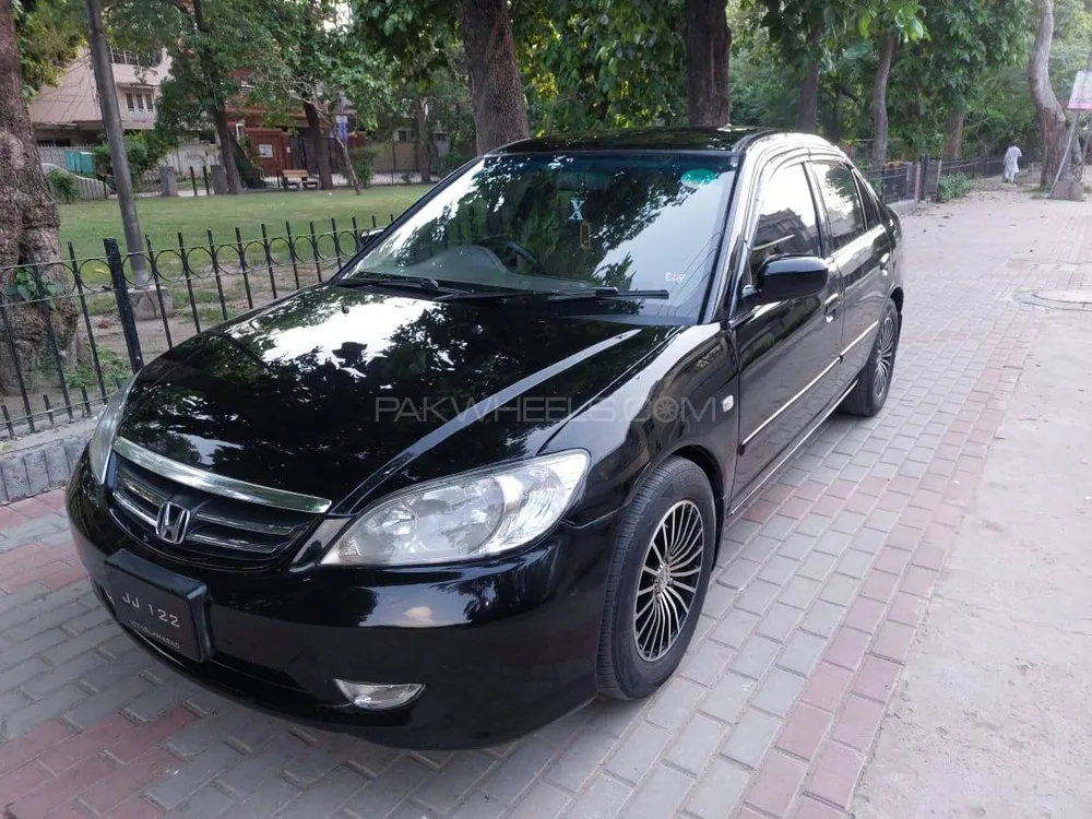 Honda Civic 2005 for Sale in Lahore Image-1