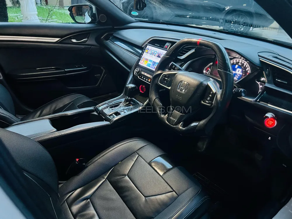 Honda Civic 2017 for Sale in Sialkot Image-1