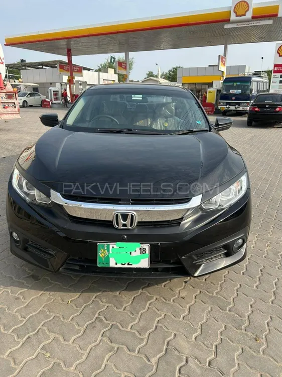 Honda Civic 2018 for Sale in Mian Wali Image-1