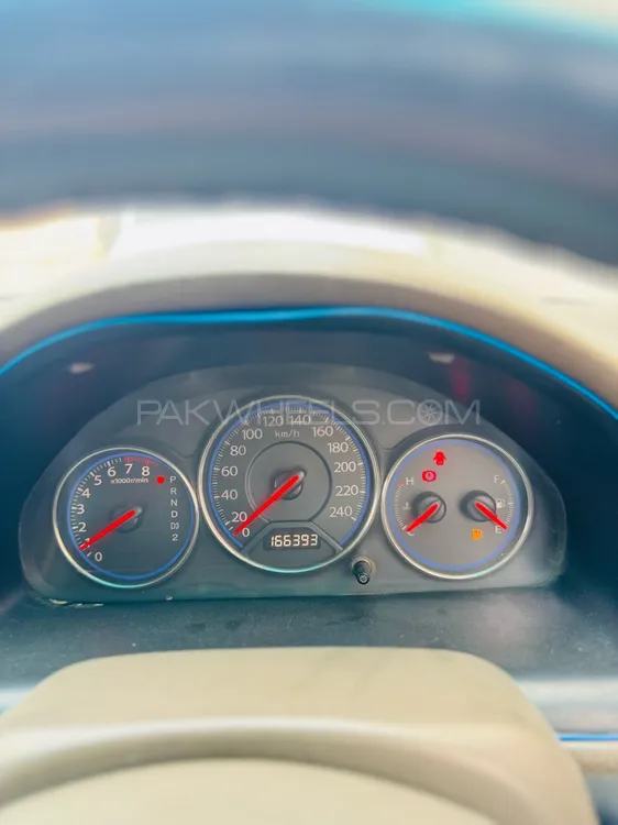 Honda Civic 2004 for Sale in Hyderabad Image-1