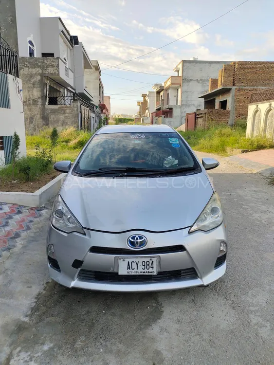 Honda Grace Hybrid 2014 for Sale in Rawalpindi Image-1