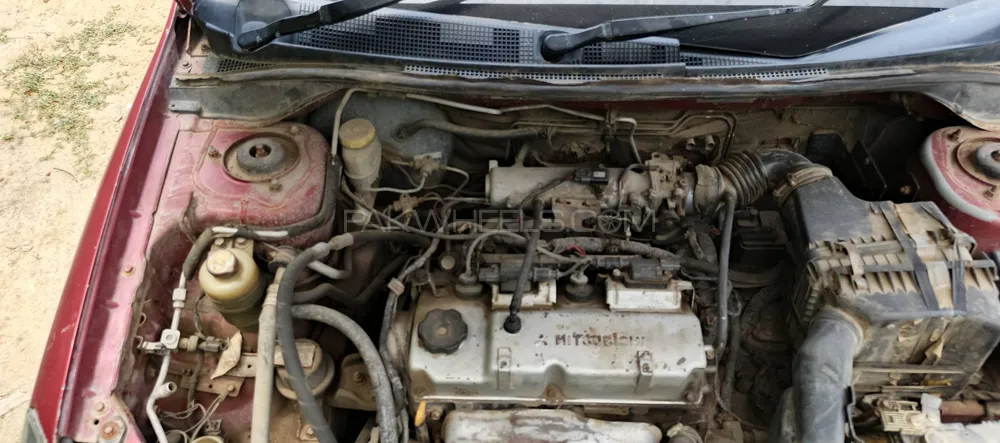 مٹسوبیشی لینسر 2005 for Sale in کراچی مٹسوبیشی لینسر 2005 for Sale in کراچی Image-4