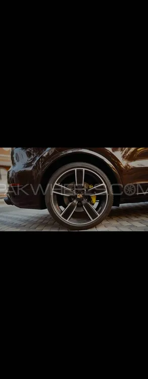 Porsche Cayenne 2018 for Sale in Lahore Porsche Cayenne 2018 for Sale in Lahore Image-8