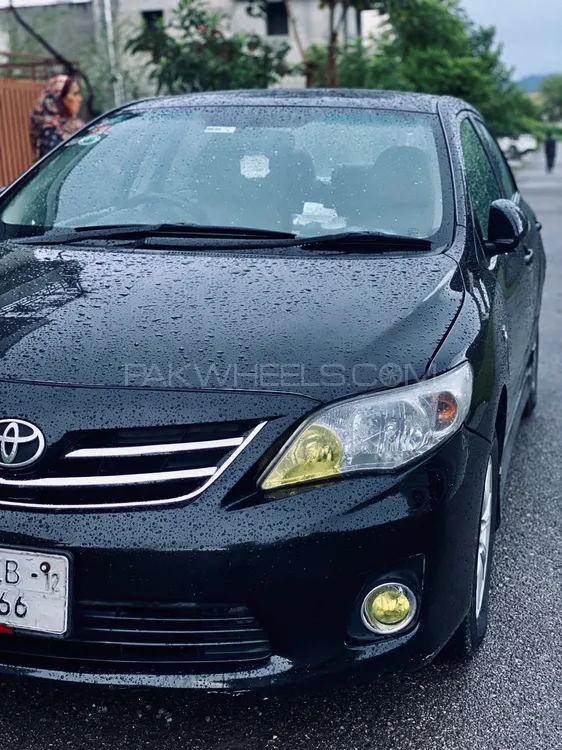 Toyota Corolla 2012 for Sale in Multan Image-1