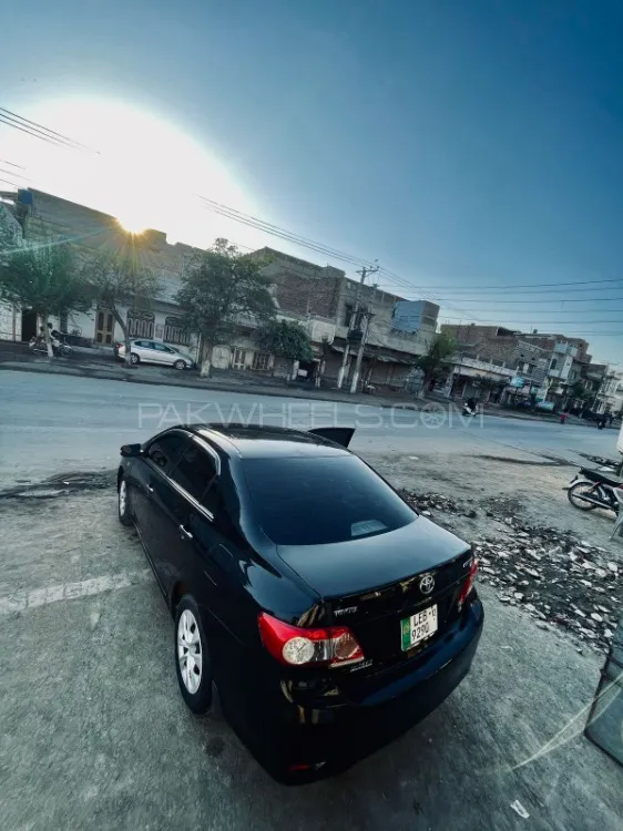 Toyota Corolla 2012 for Sale in Sargodha Image-1