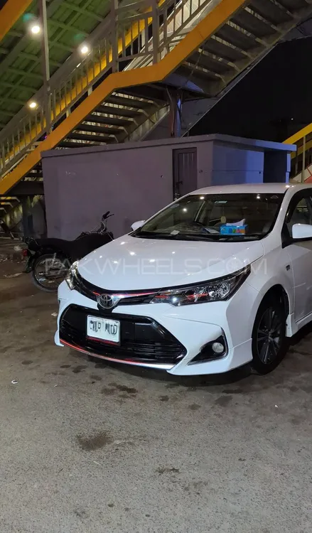 Toyota Corolla 2021 for Sale in Karachi Image-1
