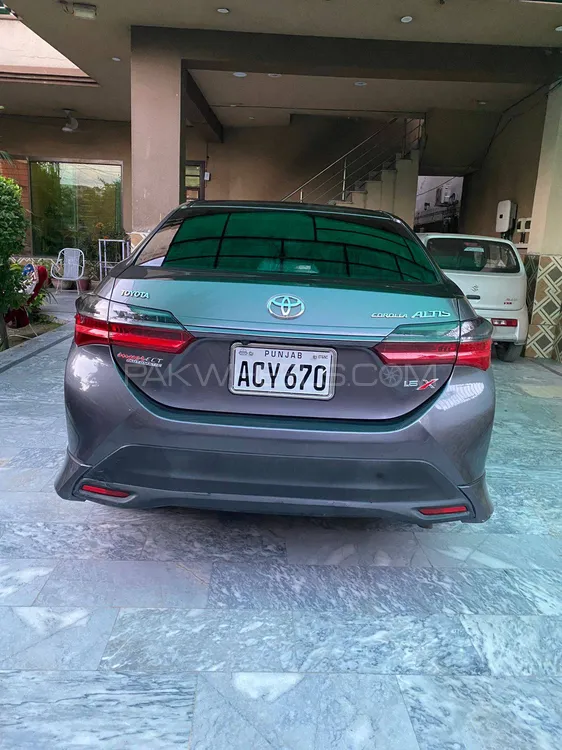 Toyota Corolla 2021 for Sale in Lahore Image-1