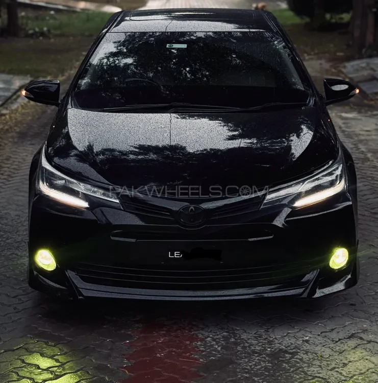 Toyota Corolla 2016 for Sale in Lahore Image-1