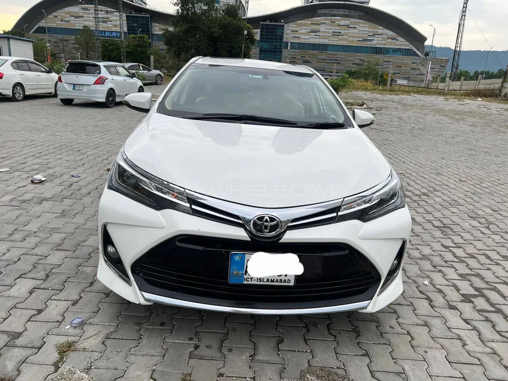 Toyota Corolla 2021 for Sale in Islamabad Image-1