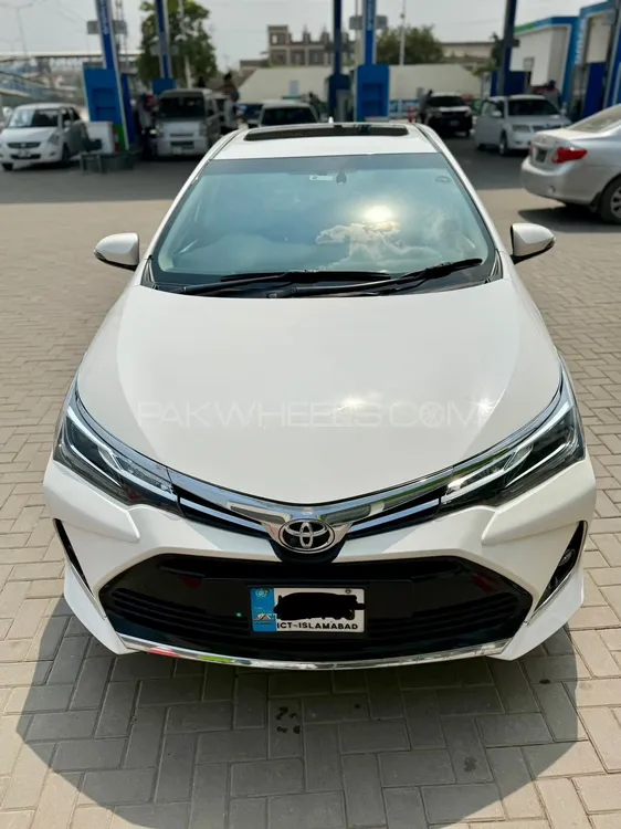 Toyota Corolla 2022 for Sale in Peshawar Image-1